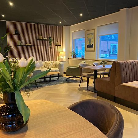 Hotel Emilia Kaatsheuvel Kültér fotó