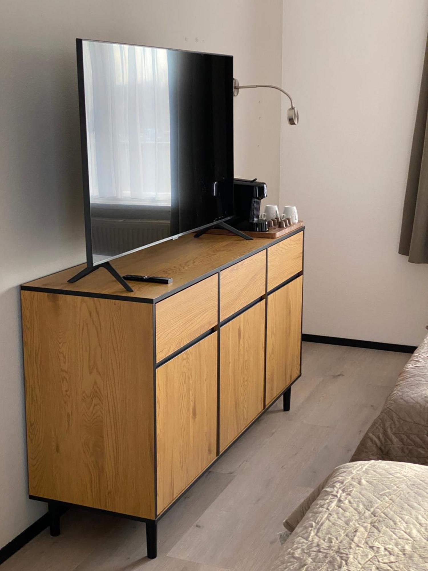 Hotel Emilia Kaatsheuvel Kültér fotó