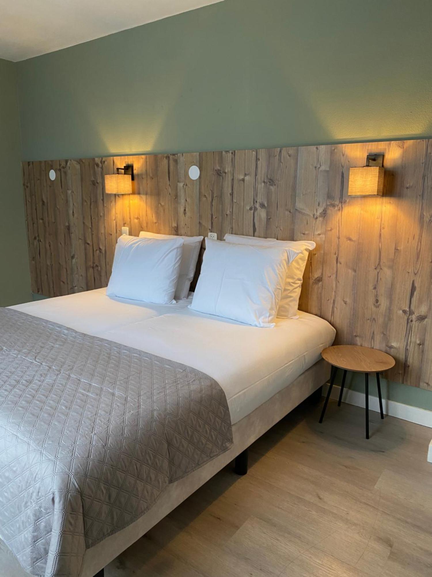 Hotel Emilia Kaatsheuvel Kültér fotó